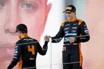 Foto zur News: Lando Norris (McLaren) und Oscar Piastri (McLaren)