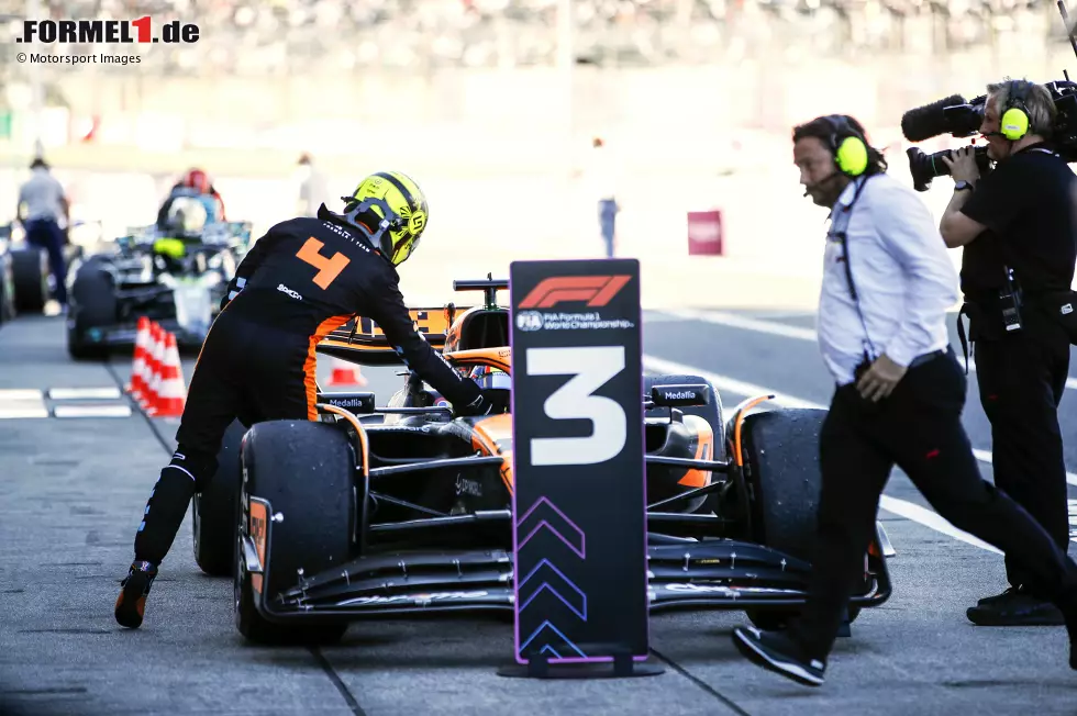 Foto zur News: Lando Norris (McLaren) und Oscar Piastri (McLaren)