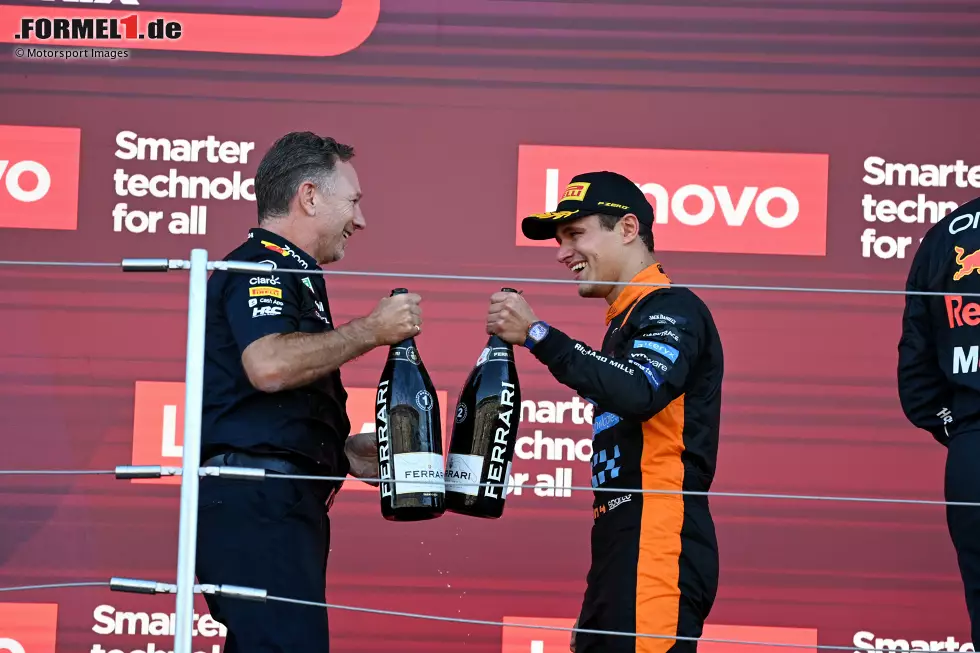 Foto zur News: Christian Horner und Lando Norris (McLaren)