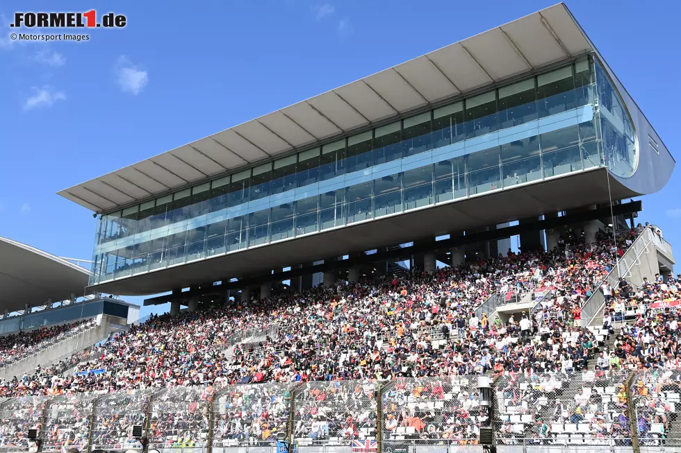 Foto zur News: Fans in Suzuka