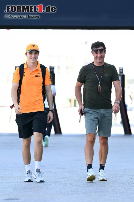 Foto zur News: Oscar Piastri (McLaren) und Mark Webber