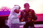 Foto zur News: Max Verstappen (Red Bull) und Mohammed bin Sulayem