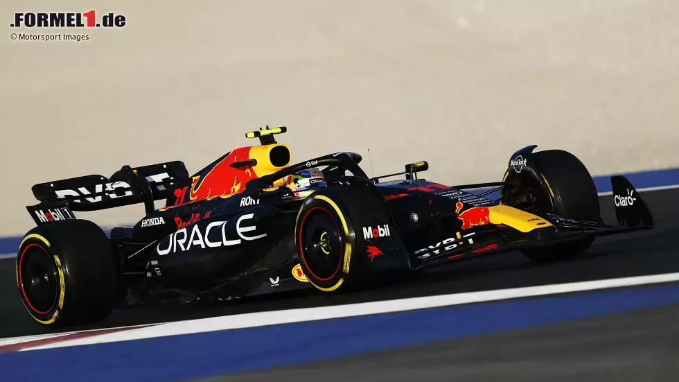 Foto zur News: Sergio Perez (Red Bull)