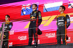 Foto zur News: Oscar Piastri (McLaren), Max Verstappen (Red Bull) und Lando Norris (McLaren)