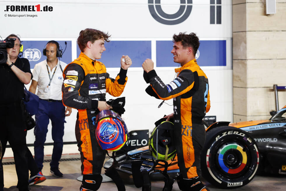 Foto zur News: Oscar Piastri (McLaren) und Lando Norris (McLaren)