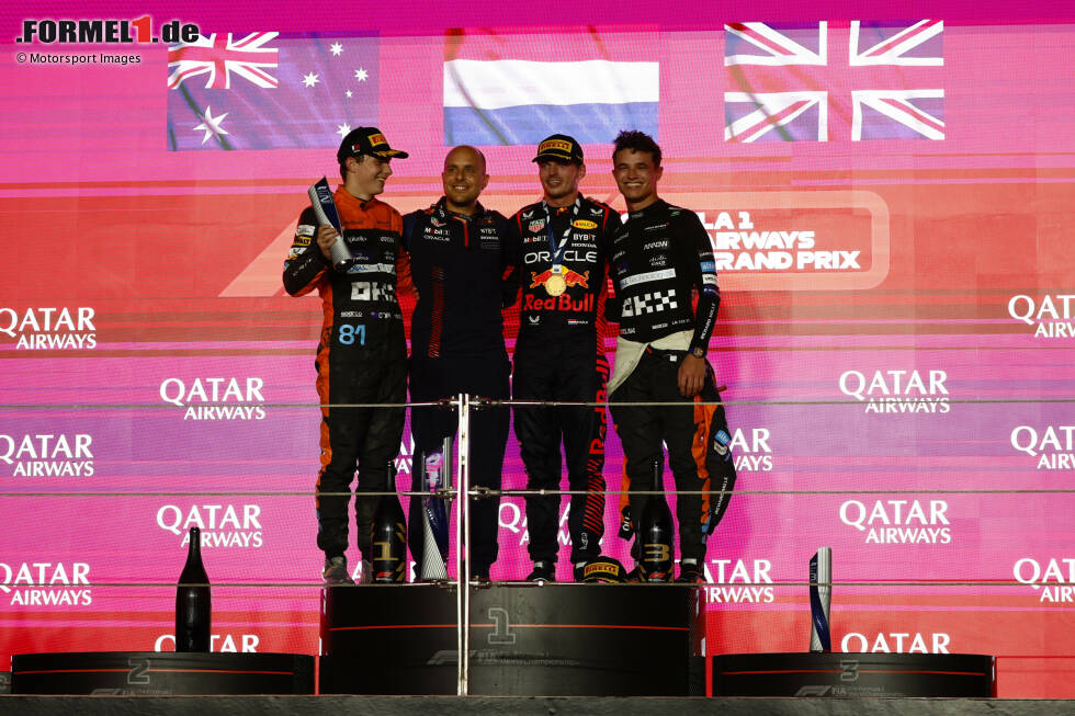 Foto zur News: Oscar Piastri (McLaren), Max Verstappen (Red Bull) und Lando Norris (McLaren)