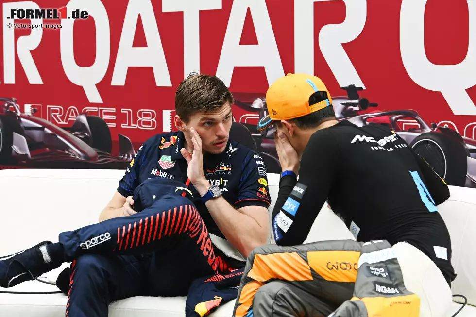 Foto zur News: Max Verstappen (Red Bull) und Lando Norris (McLaren)