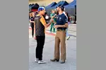 Foto zur News: Lando Norris (McLaren) und Daniel Ricciardo