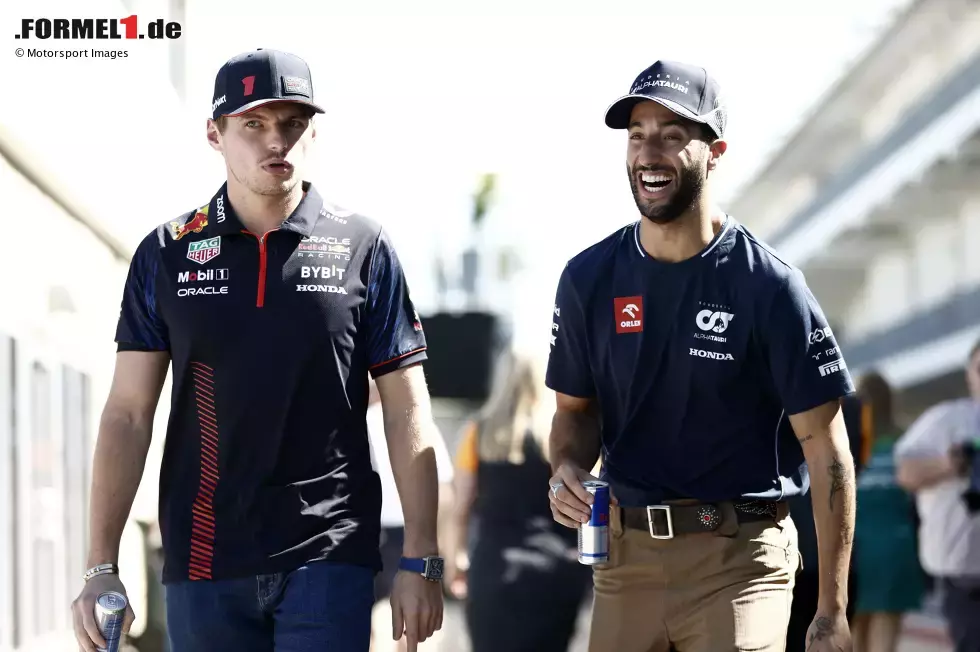 Foto zur News: Max Verstappen (Red Bull) und Daniel Ricciardo