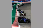 Foto zur News: Alexander Albon (Williams), Valtteri Bottas (Alfa Romeo) und Kevin Magnussen (Haas)