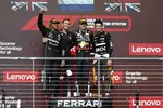 Foto zur News: Lewis Hamilton (Mercedes), Max Verstappen (Red Bull) und Lando Norris (McLaren)