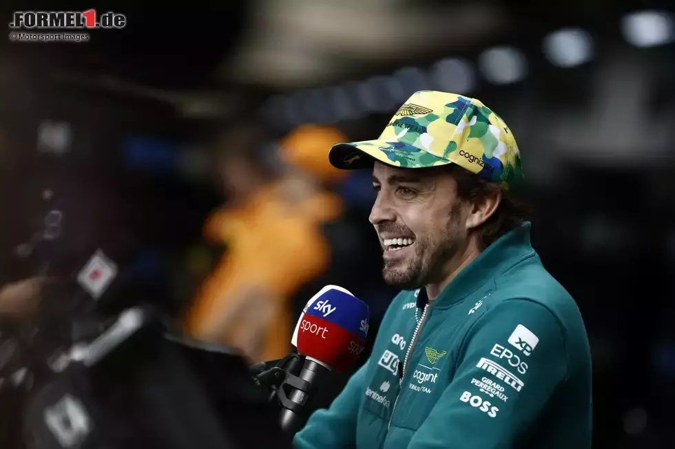 Foto zur News: Fernando Alonso (Aston Martin)