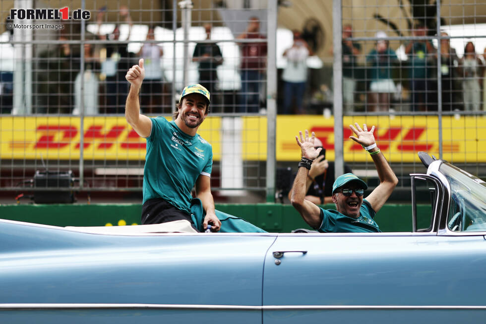 Foto zur News: Fernando Alonso (Aston Martin)