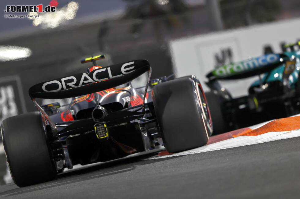 Foto zur News: Sergio Perez (Red Bull)