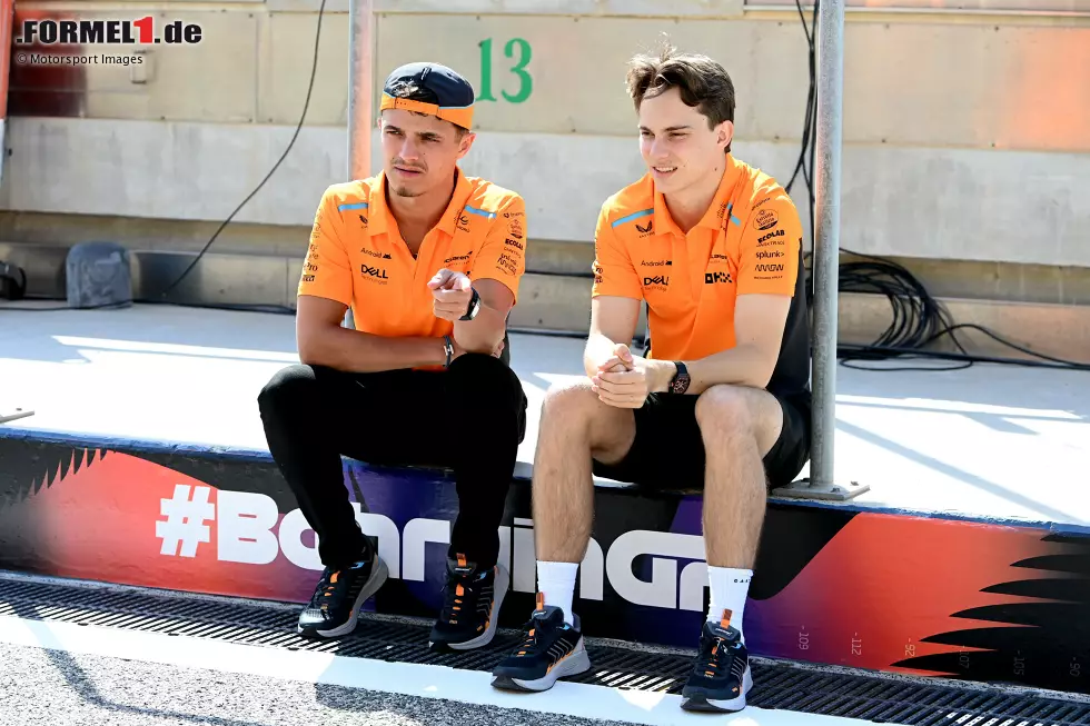 Foto zur News: Lando Norris (McLaren) und Oscar Piastri (McLaren)