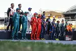 Foto zur News: Guanyu Zhou (Sauber), Kevin Magnussen (Haas), Nico Hülkenberg (Haas), Daniel Ricciardo (Racing Bulls), Yuki Tsunoda (Racing Bulls), Esteban Ocon (Alpine), Pierre Gasly (Alpine), Logan Sargeant (Williams), Valtteri Bottas (Sauber), Fernando Alonso (Aston M