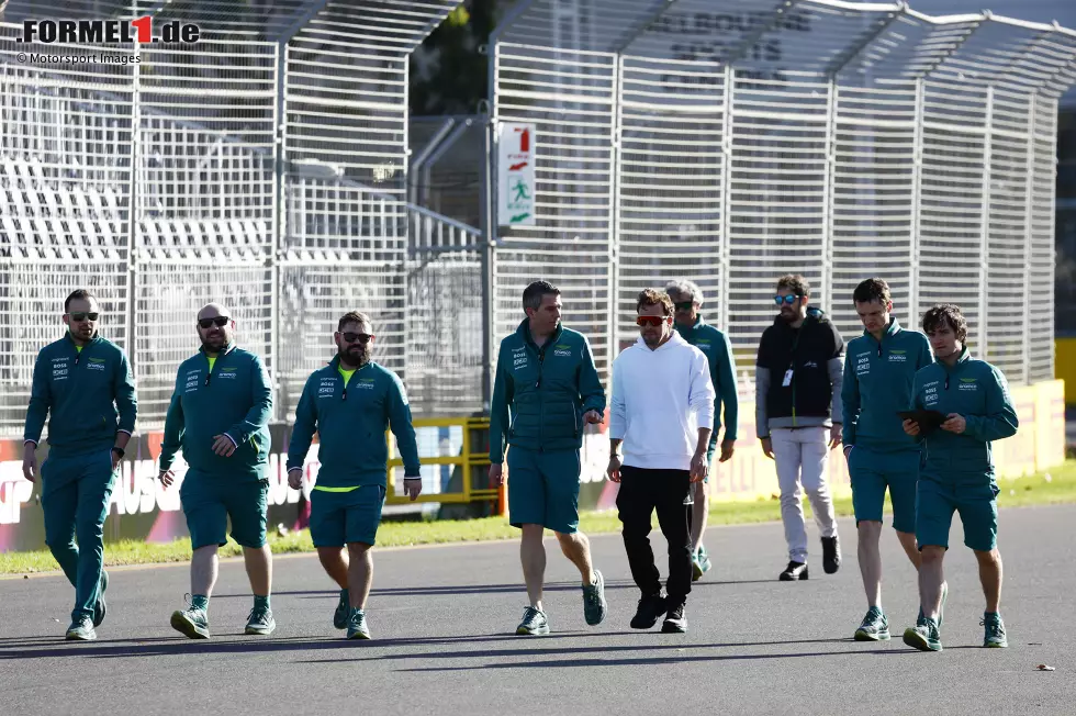 Foto zur News: Fernando Alonso (Aston Martin)