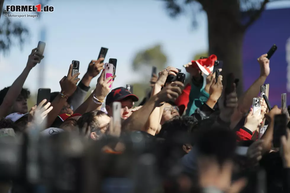 Foto zur News: Fans in Melbourne