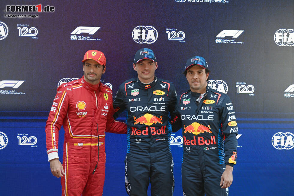 Foto zur News: Carlos Sainz (Ferrari), Max Verstappen (Red Bull) und Sergio Perez (Red Bull)