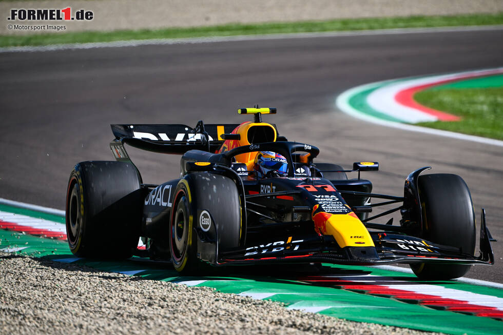 Foto zur News: Sergio Perez (Red Bull)