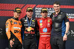 Foto zur News: Lando Norris (McLaren), Max Verstappen (Red Bull) und Charles Leclerc (Ferrari)