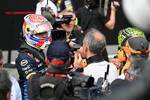 Foto zur News: Max Verstappen (Red Bull) und Lando Norris (McLaren)