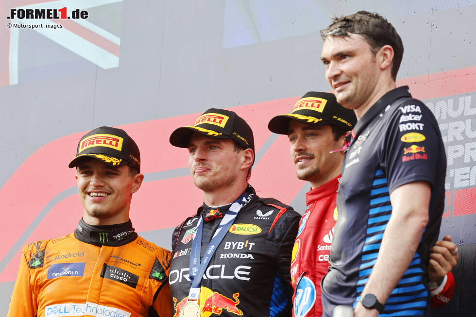 Foto zur News: Lando Norris (McLaren), Max Verstappen (Red Bull) und Charles Leclerc (Ferrari)