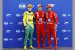 Foto zur News: Oscar Piastri (McLaren), Charles Leclerc (Ferrari) und Carlos Sainz (Ferrari)