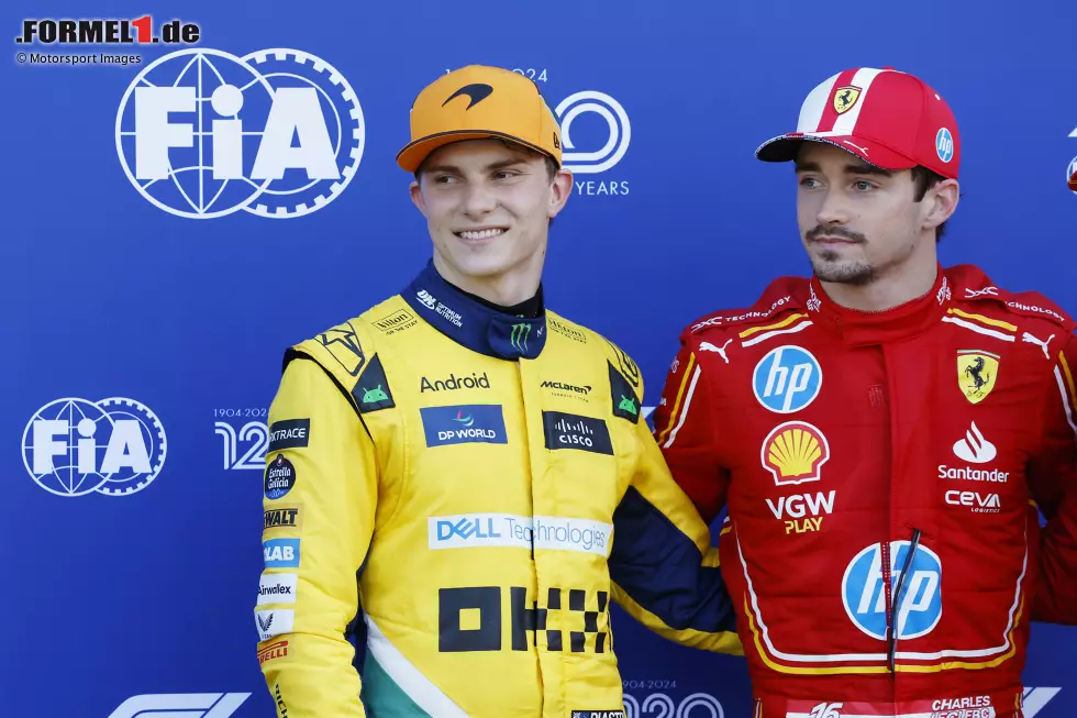 Foto zur News: Oscar Piastri (McLaren) und Charles Leclerc (Ferrari)