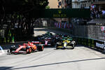 Foto zur News: Charles Leclerc (Ferrari), Oscar Piastri (McLaren), Carlos Sainz (Ferrari), Lando Norris (McLaren) und George Russell (Mercedes)