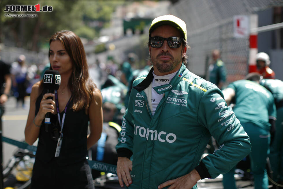 Foto zur News: Fernando Alonso (Aston Martin)