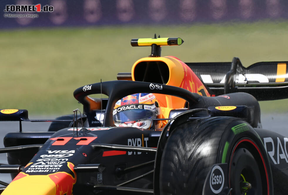 Foto zur News: Sergio Perez (Red Bull)