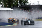 Foto zur News: George Russell (Mercedes), Max Verstappen (Red Bull), Lando Norris (McLaren) und Oscar Piastri (McLaren)