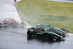 Foto zur News: Lewis Hamilton (Mercedes) und Fernando Alonso (Aston Martin)