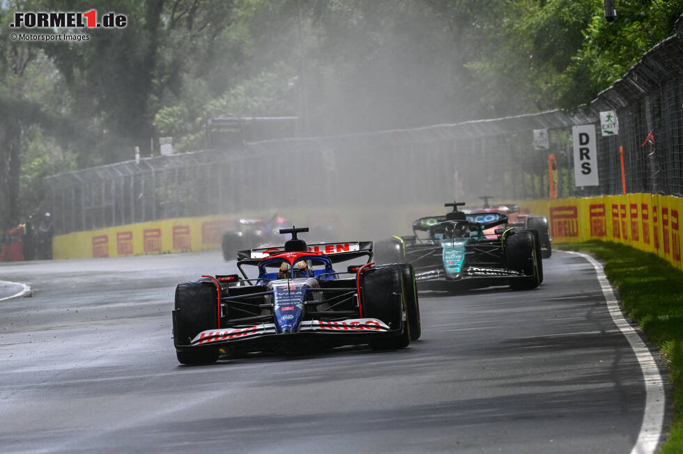 Foto zur News: Daniel Ricciardo (Racing Bulls) und Lance Stroll (Aston Martin)