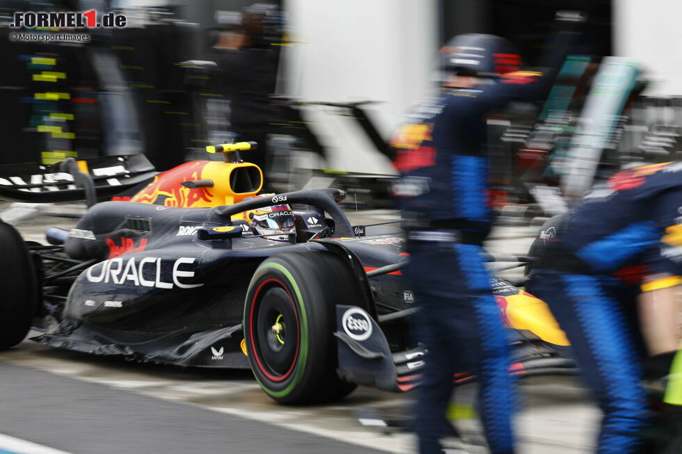 Foto zur News: Sergio Perez (Red Bull)