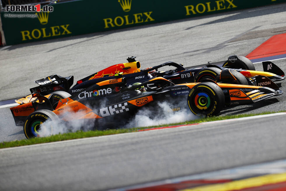 Foto zur News: Max Verstappen (Red Bull) und Lando Norris (McLaren)