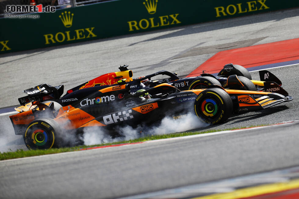 Foto zur News: Max Verstappen (Red Bull) und Lando Norris (McLaren)