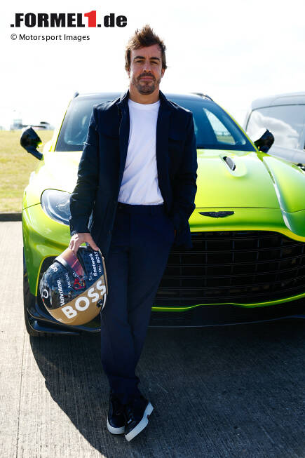 Foto zur News: Fernando Alonso (Aston Martin)