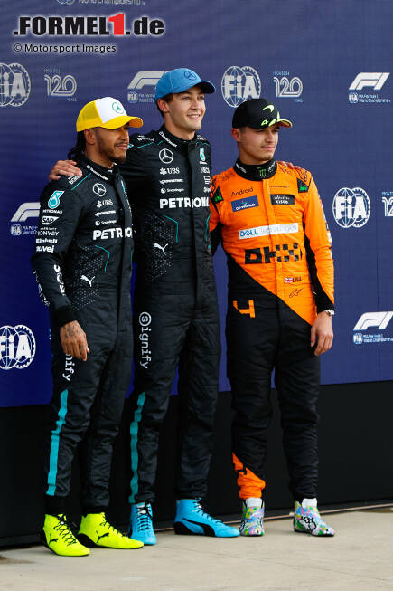 Foto zur News: Lando Norris (McLaren), George Russell (Mercedes) und Lewis Hamilton (Mercedes)