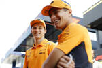 Foto zur News: Oscar Piastri (McLaren) und Lando Norris (McLaren)