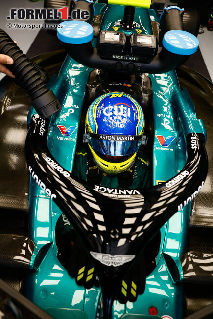 Foto zur News: Fernando Alonso (Aston Martin)