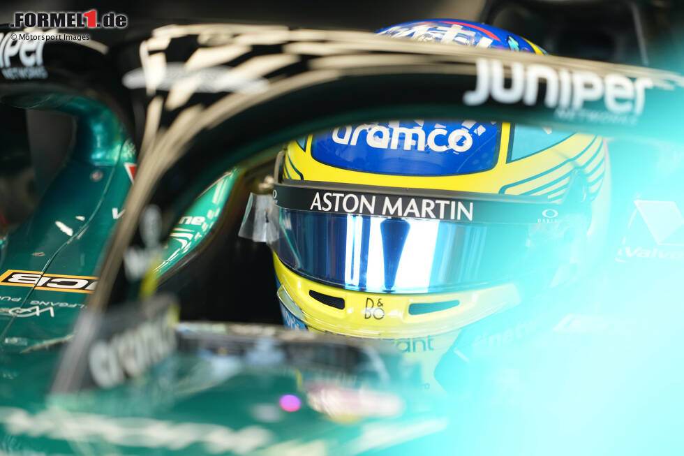 Foto zur News: Fernando Alonso (Aston Martin)