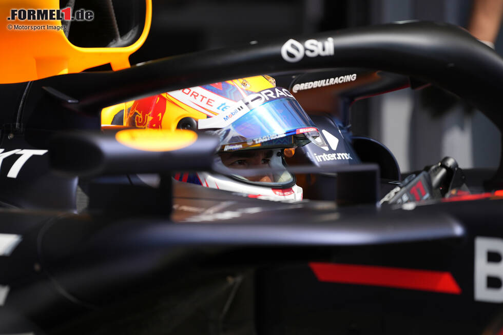 Foto zur News: Sergio Perez (Red Bull)