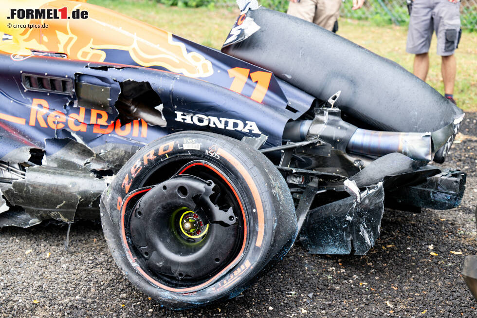 Foto zur News: Sergio Perez (Red Bull)