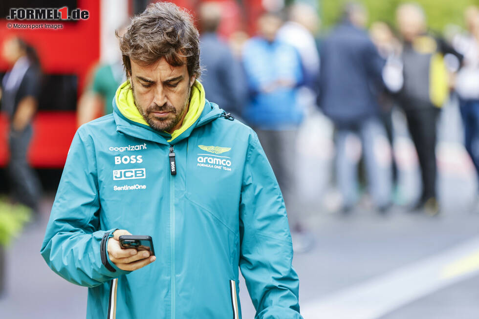 Foto zur News: Fernando Alonso (Aston Martin)