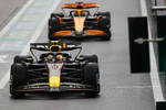 Foto zur News: Sergio Perez (Red Bull)