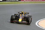 Foto zur News: Sergio Perez (Red Bull)