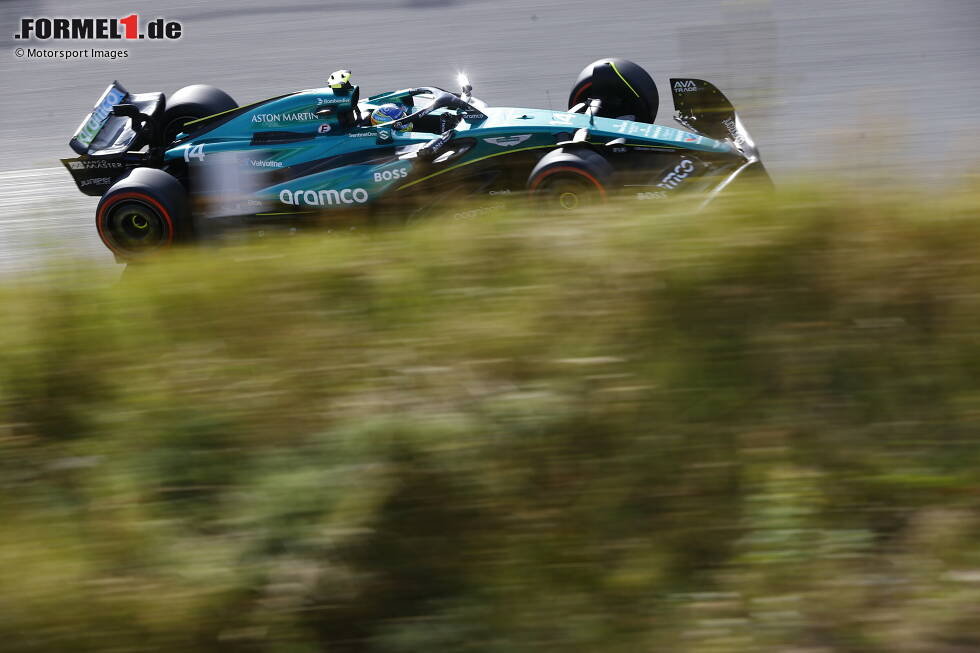 Foto zur News: Fernando Alonso (Aston Martin)