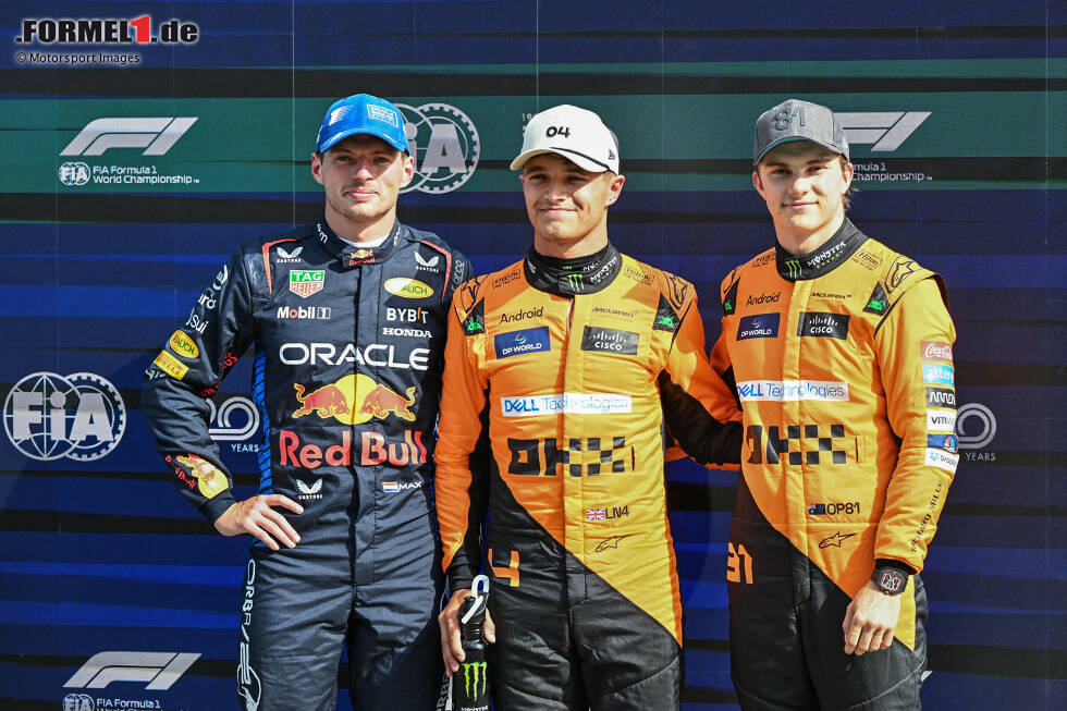 Foto zur News: Max Verstappen (Red Bull), Lando Norris (McLaren) und Oscar Piastri (McLaren)